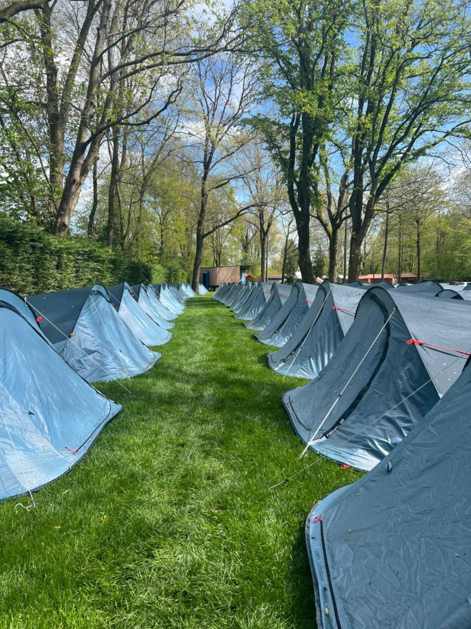 The Esn Kingsday Campsite Amsterdam Bagian luar foto