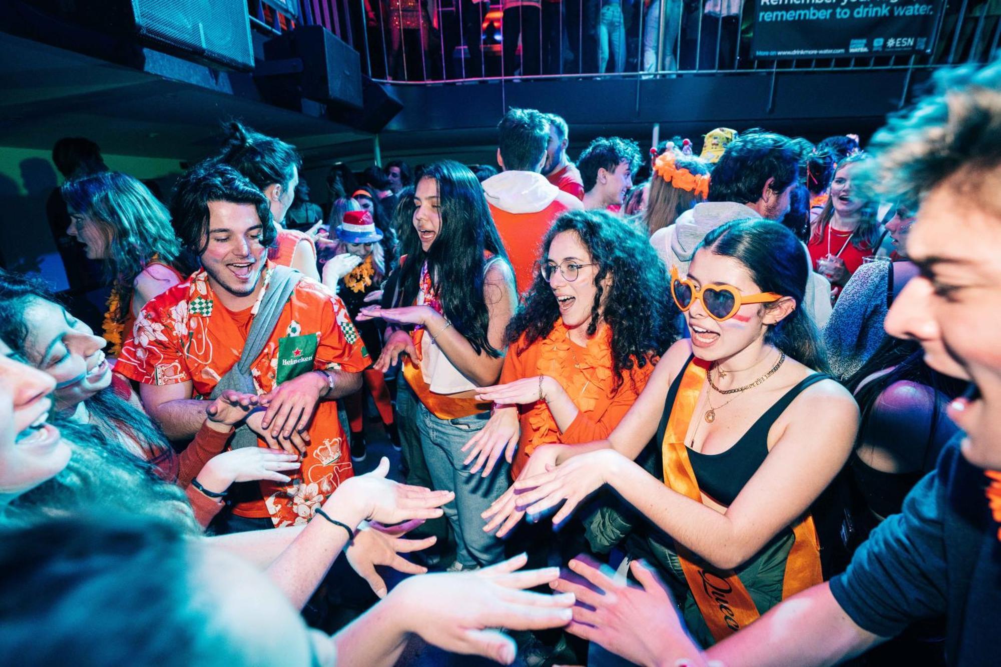 The Esn Kingsday Campsite Amsterdam Bagian luar foto