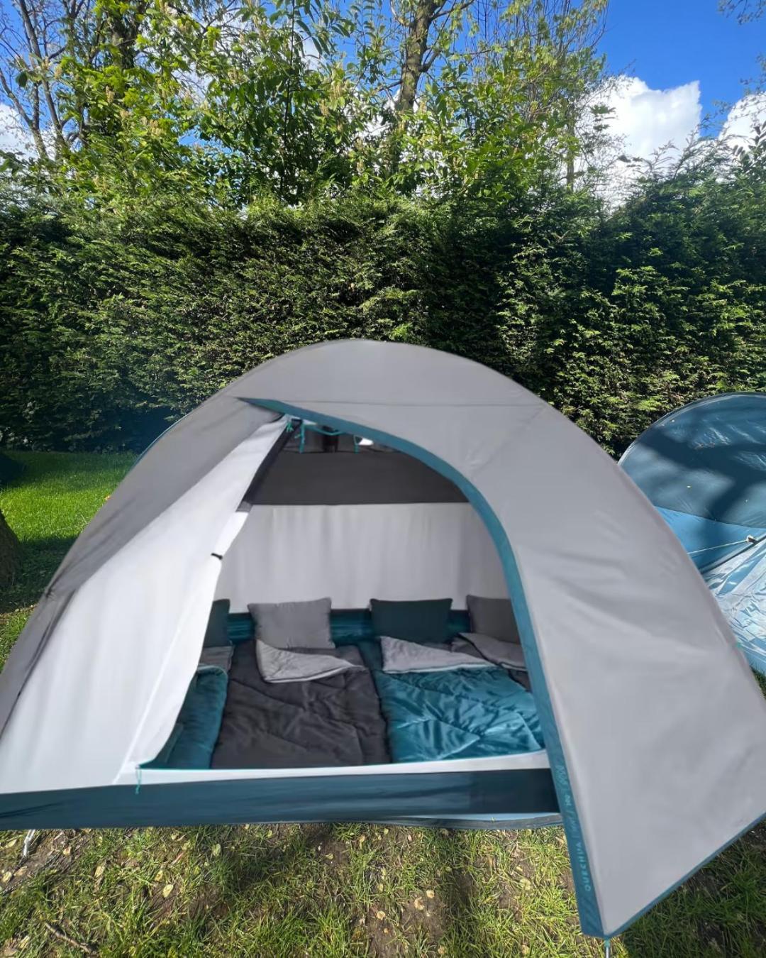 The Esn Kingsday Campsite Amsterdam Bagian luar foto