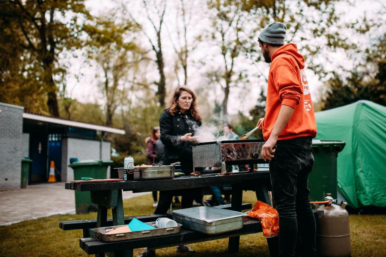 The Esn Kingsday Campsite Amsterdam Bagian luar foto